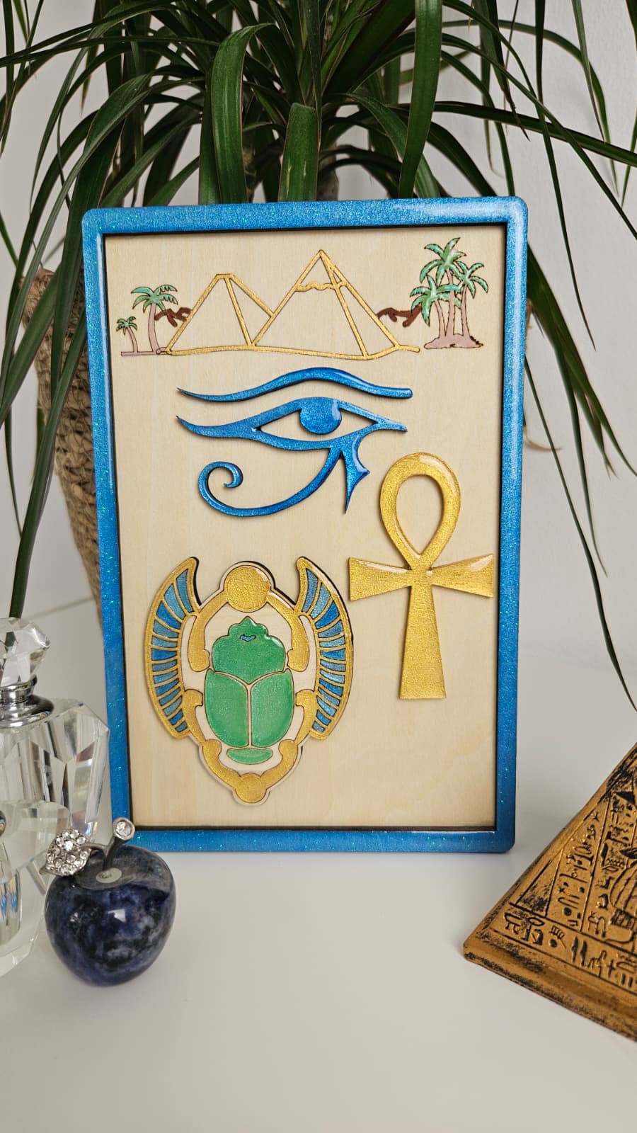 Cadre spirituel – Les Symboles de l’Égypte Sacrée
